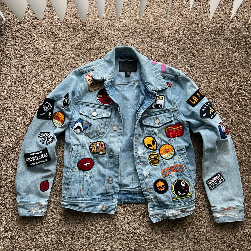 Guess Dillon Graffiti Patch denim jacket